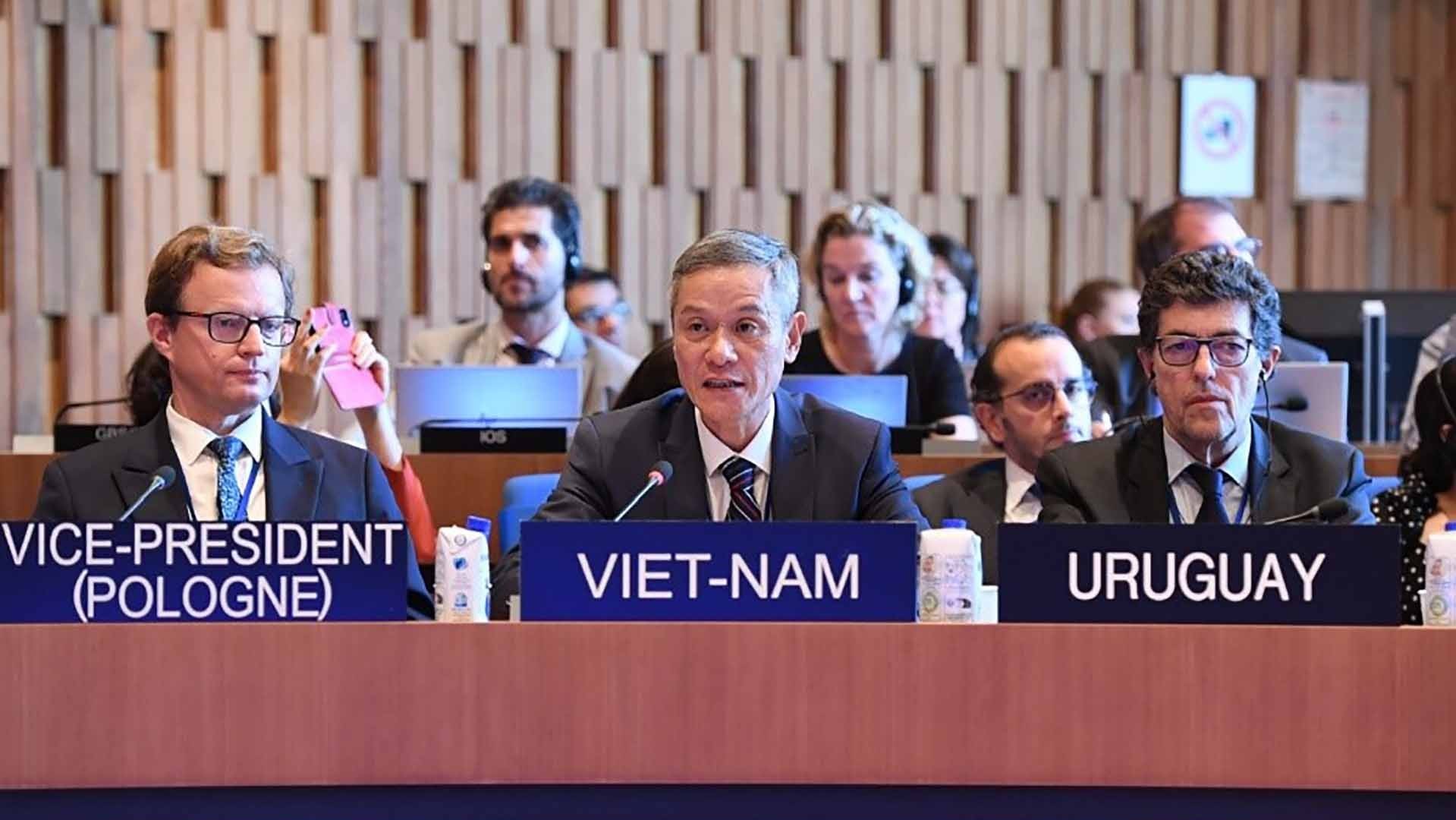 Việt Nam tham dự kỳ họp lần thứ 217 Hội đồng chấp hành UNESCO