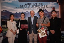 Argentina giới thiệu thịt bò ăn cỏ chất lượng cao và rượu vang hảo hạng tại Hà Nội