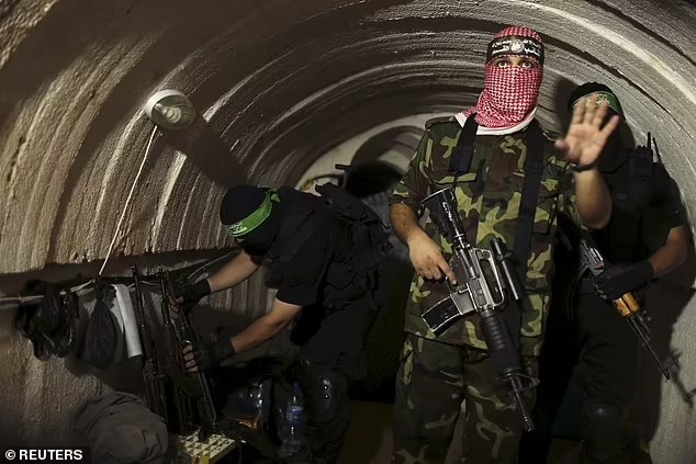 Hamas có vũ khí và 'bí kíp' gì cho cuộc đối đầu với Israel?