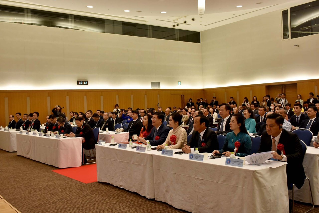 OV Economic Forum connects Vietnamese localities, firms with Japan’s Kyushu region