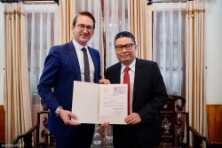 Trao quyết định bổ nhiệm Lãnh sự danh dự của Việt Nam tại Graz, Cộng hòa Áo