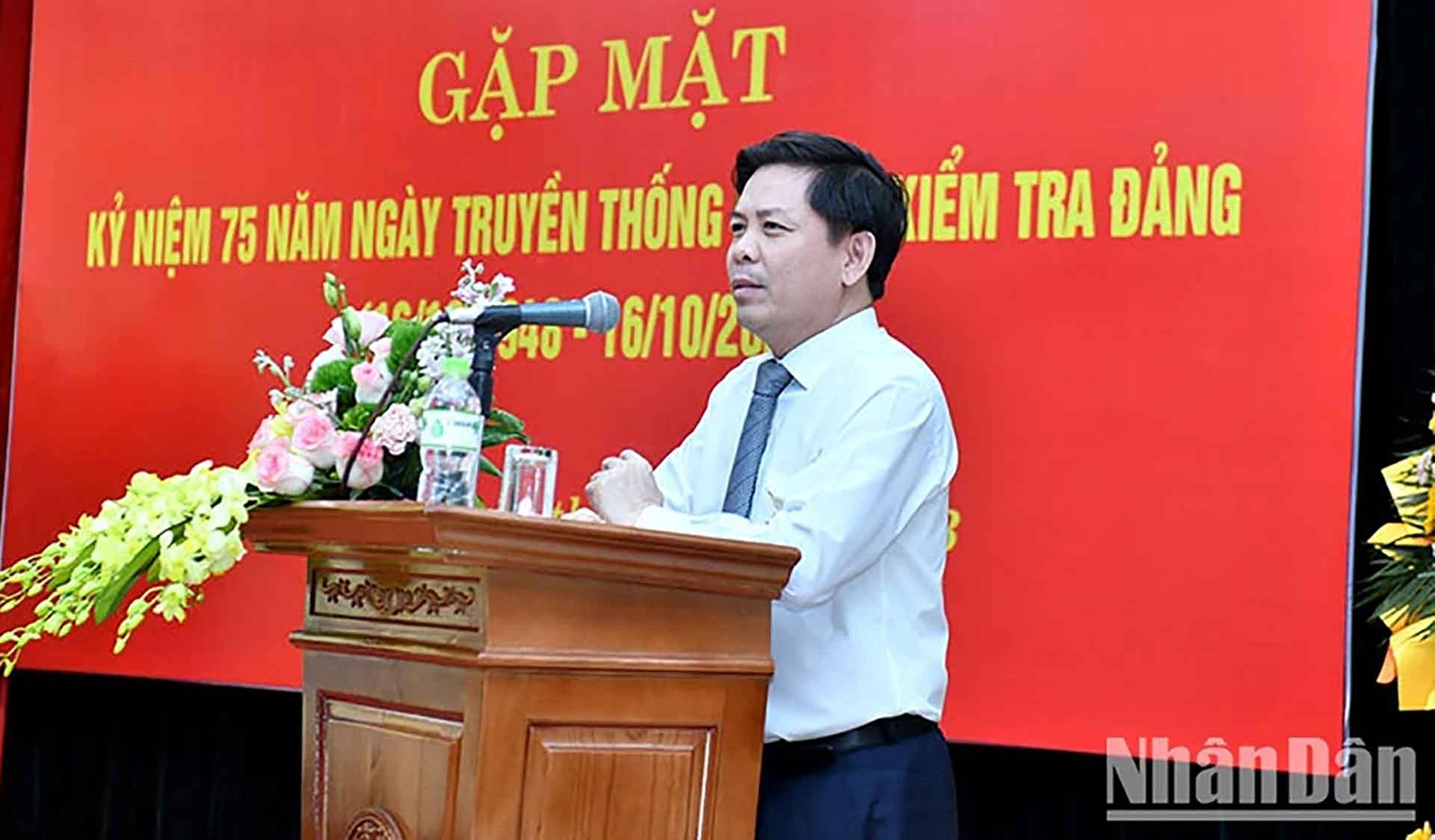 Bí thư Đảng ủy Khối các cơ quan Trung ương Nguyễn Văn Thể phát biểu. (Nguồn: nhandan.vn)