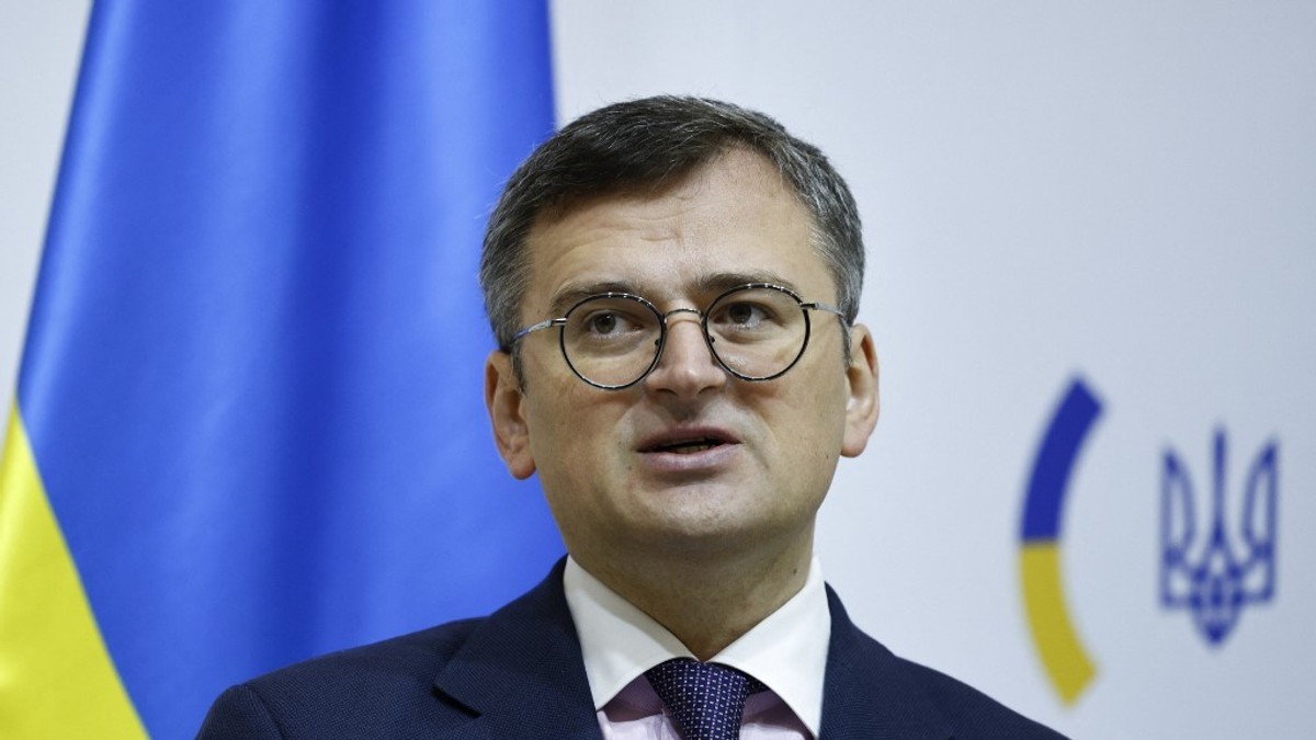Tình hình Ukraine : Moscow nói về Warsaw hậu bầu cử, Kiev cảnh báo ‘cái chết từ từ’ cho OSCE?