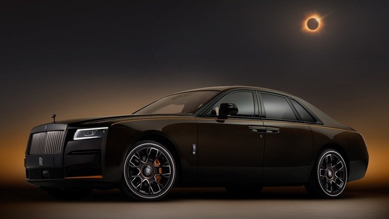 Cận cảnh xe siêu sang Rolls-Royce Black Badge Ghost Ekleipsis Private Collection vừa ra mắt