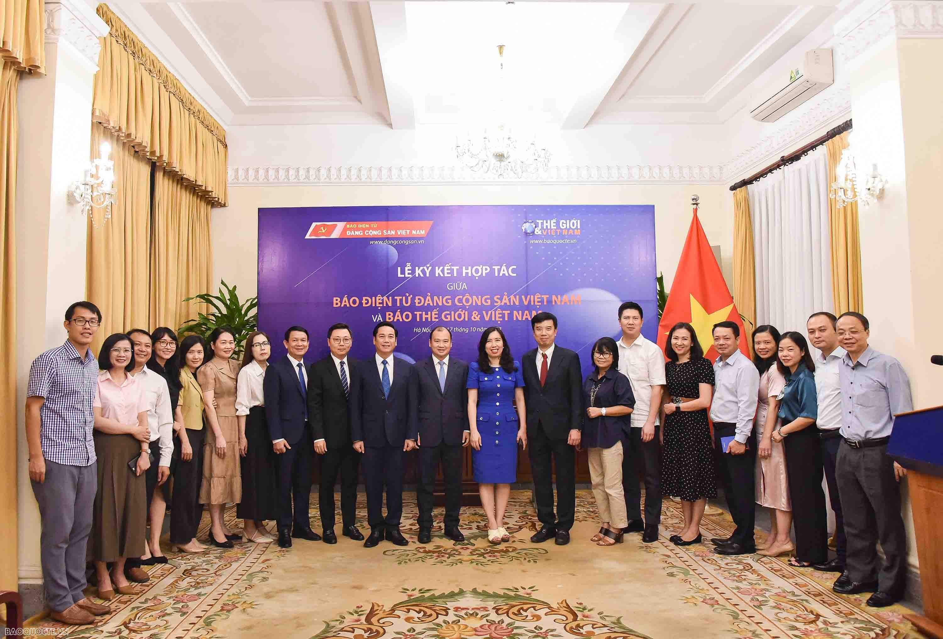 Báo Thế giới và Việt Nam và Báo điện tử Đảng Cộng sản Việt Nam ký bản ghi nhớ hợp tác
