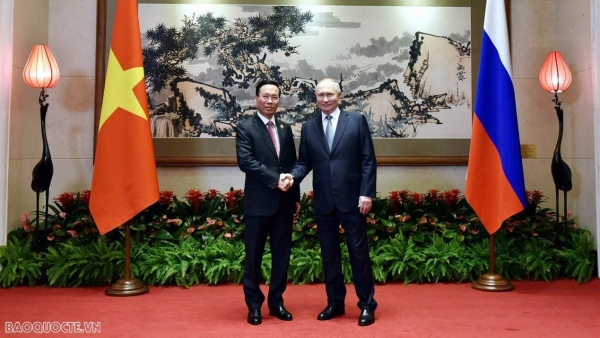 President Vo Van Thuong meets with Russian President Vladimir Putin in Beijing