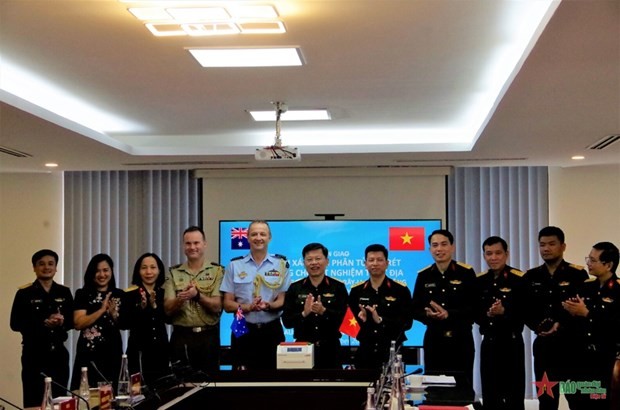 Australia hands over malariamolecular identification equipment to Vietnam | Society | Vietnam+ (VietnamPlus)