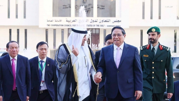 PM Pham Minh Chinh visits Gulf Cooperation Council’s headquarters