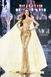 Hoa hậu Hòa bình quốc tế 2023: Lê Hoàng Phương biểu diễn ấn tượng, vào top 10 trình diễn áo tắm