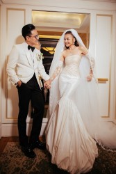 Ngắm khoảnh khắc ngọt ngào của siêu mẫu Thanh Hằng trong ngày cưới