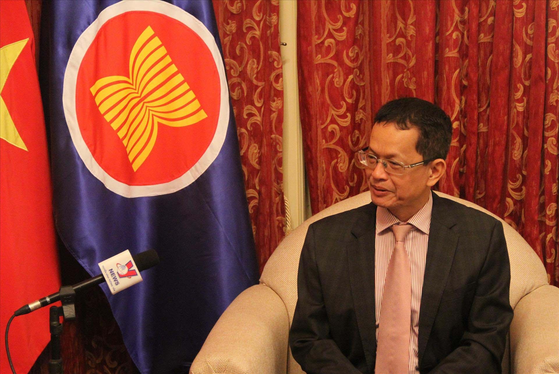 Đại sứ Việt Nam tại Argentina Dương Quốc Thanh.