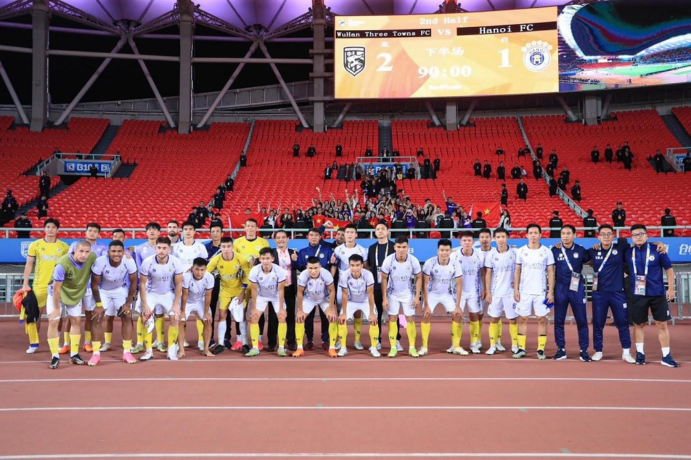 Cúp C1 châu Á: HLV Lê Đức Tuấn ca ngợi tinh thần thi đấu của các cầu thủ Hà Nội FC