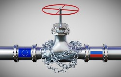 Châu Âu mua dầu Nga với khối lượng 'chưa từng có', Mỹ cũng lách 'lỗ hổng' miệt mài săn hàng Moscow