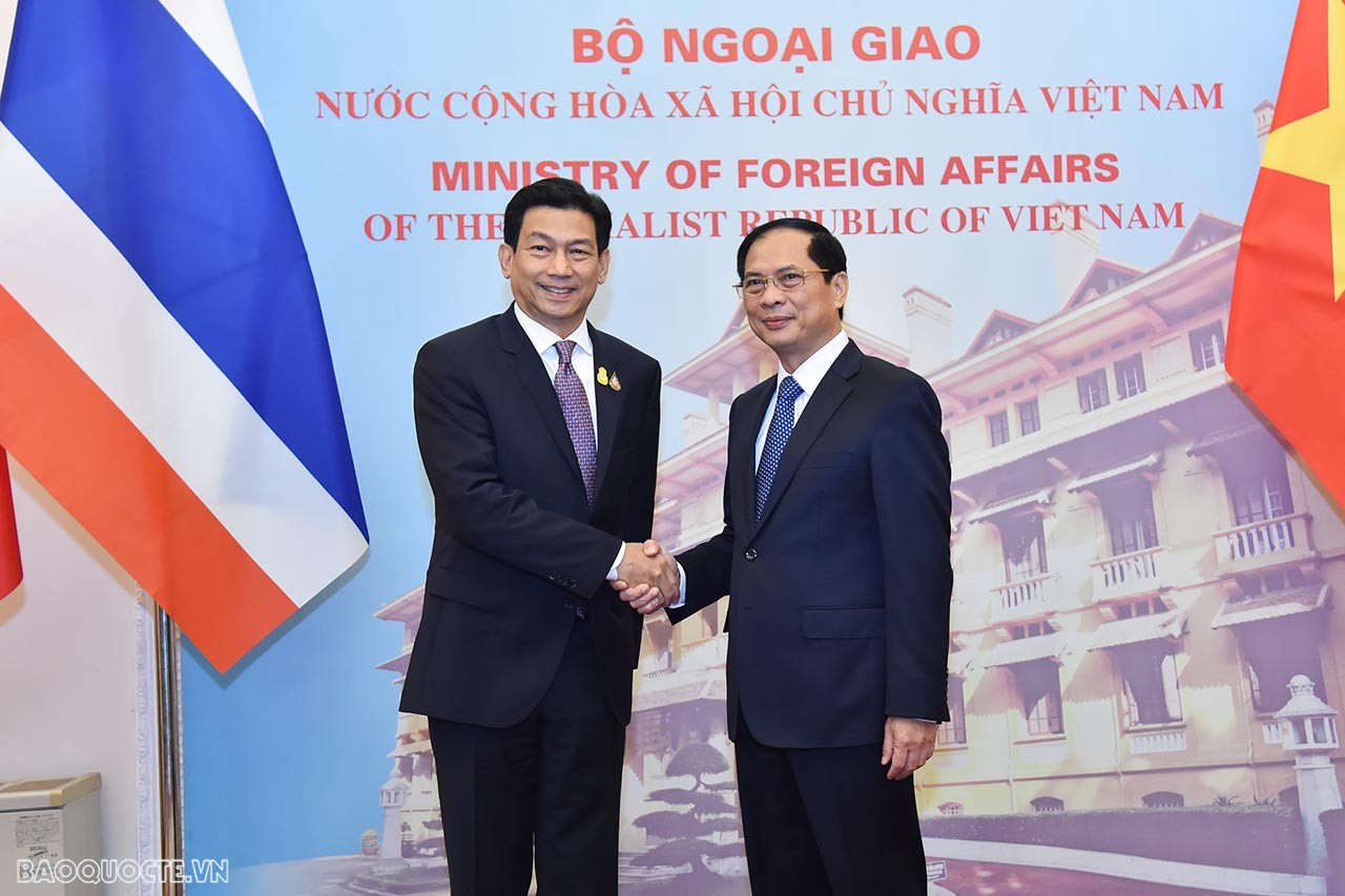 Vietnam, Thailand FMs hold talks to elevate strategic partnership to a new height