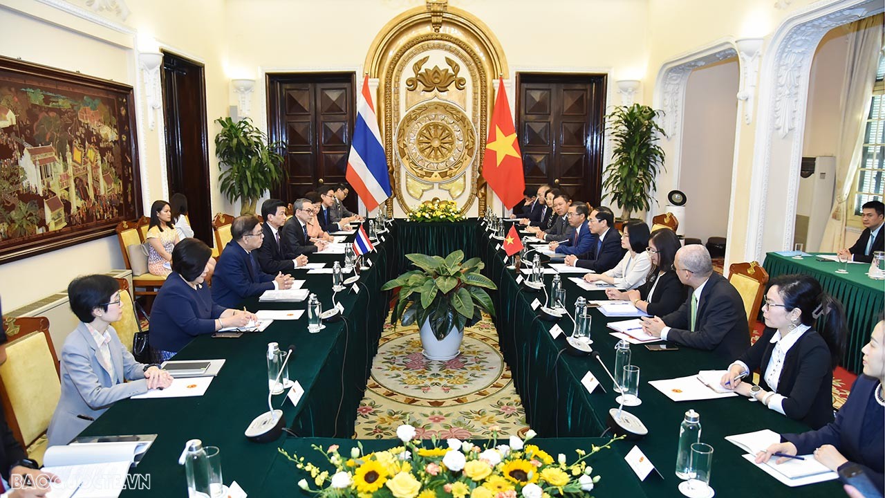Có thể khẳng định chuyến thăm chính thức lần này của Phó Thủ tướng, Bộ trưởng Ngoại giao Thái Lan Parnpree Bahiddha-Nukara chắc chắn sẽ tạo xung lực mới, rất tích cực cho quan hệ Việt Nam-Thái Lan trong thời gian tới đây.