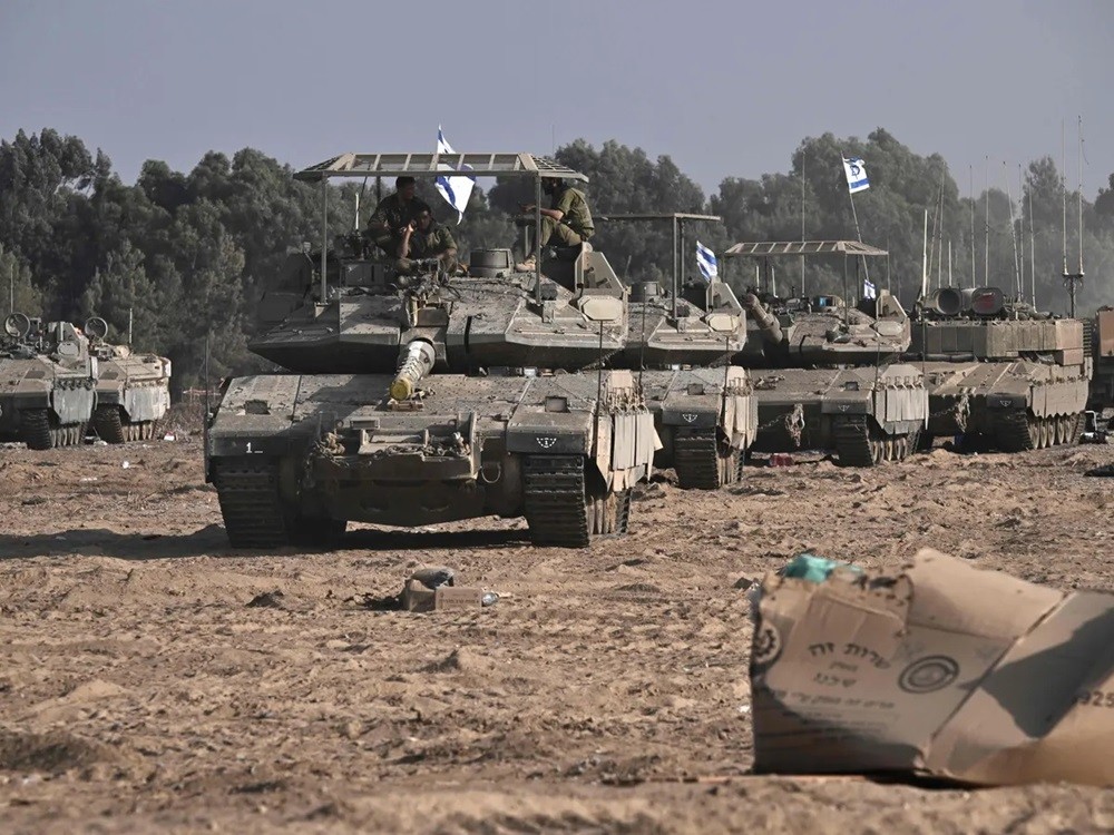 (10.26) Lực lượng phòng vệ Israel triển khai một chiến dịch tấn công chớp nhoáng vào Dải Gaza đêm ngày 25/10. (Nguồn: Times of Israel)