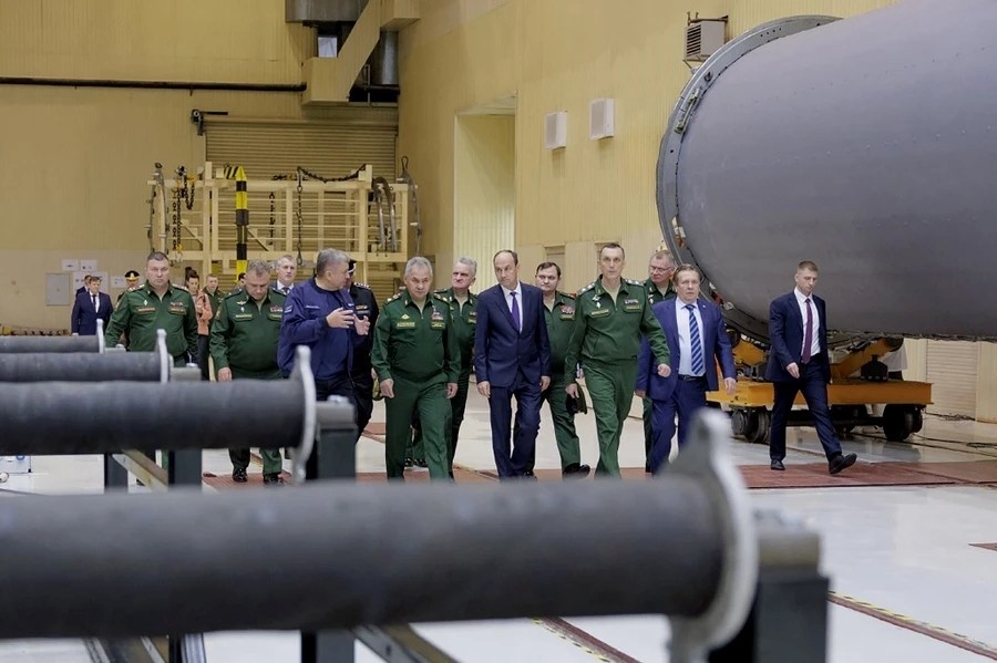 Hạ viện Nga ủng hộ mức tăng ngân sách quốc phòng lên mức cao kỷ lục