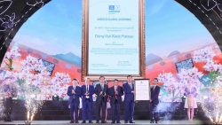 Hà Giang đón nhận danh hiệu Công viên địa chất toàn cầu UNESCO Cao nguyên đá Đồng Văn lần thứ 3 và khai mạc Lễ hội Hoa tam giác mạch