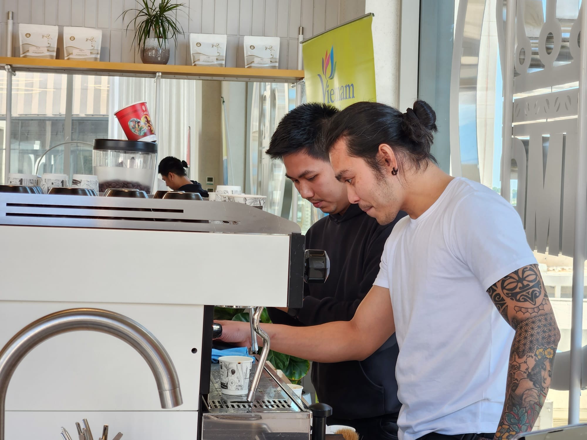 Việt Nam lần đầu tổ chức cuộc thi pha cà phê tại Kuwait