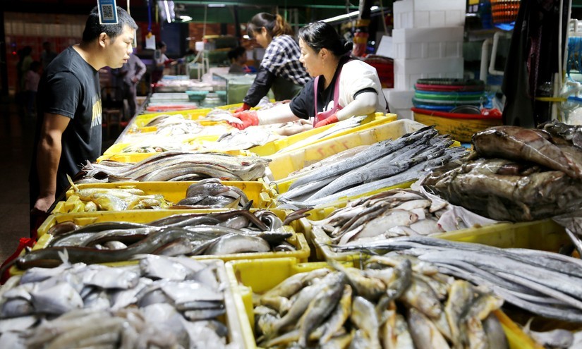 Mỹ giúp Nhật Bản đối phó với lệnh cấm hải sản của Trung Quốc