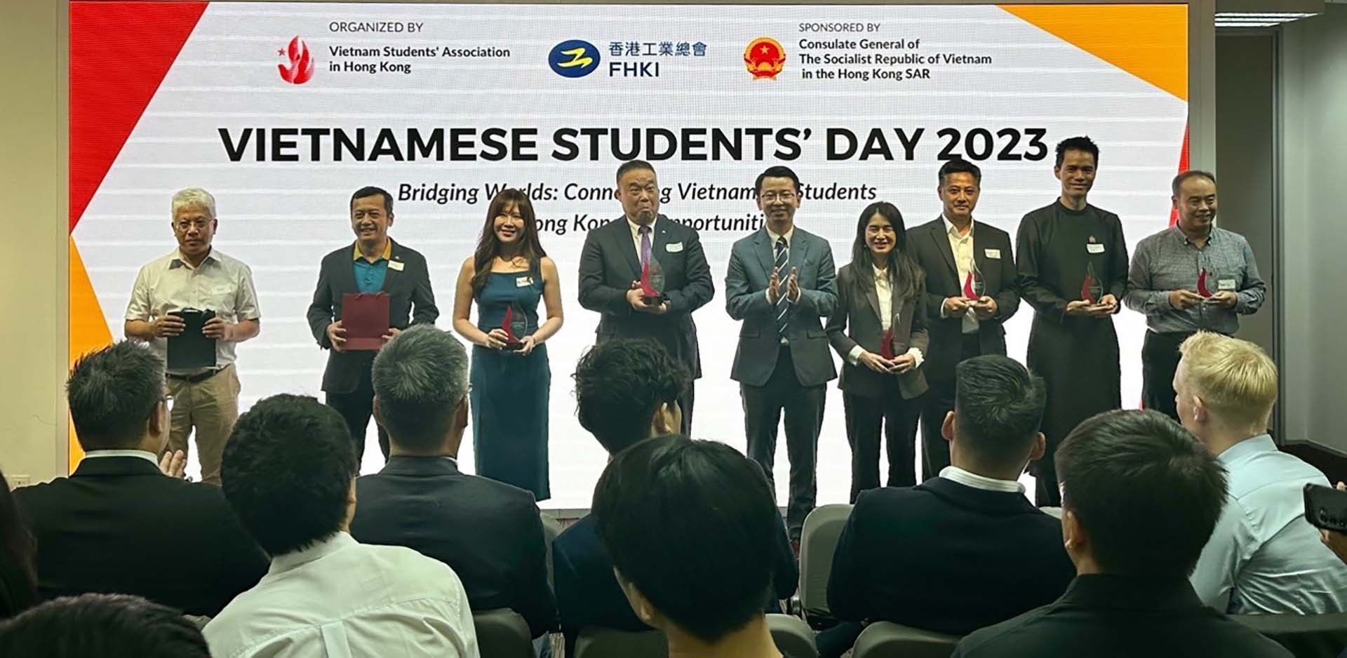 Các diễn giả trong sự kiện ngày hội Sinh viên Việt Nam tại Hong Kong (Vietnamese Student’s Day 2023).