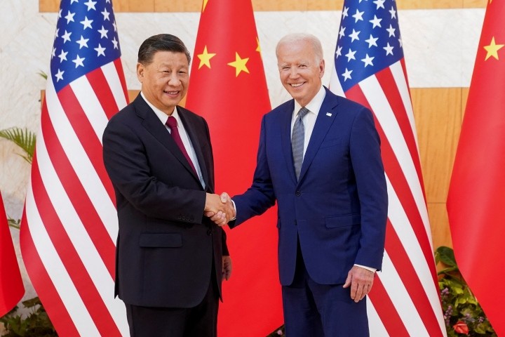 Tổng thống Mỹ Joe Biden và Chủ tịch Trung Quốc Tập Cận Bình trong cuộc gặp tại Bali ngày 14/11. (Nguồn: Reuters)