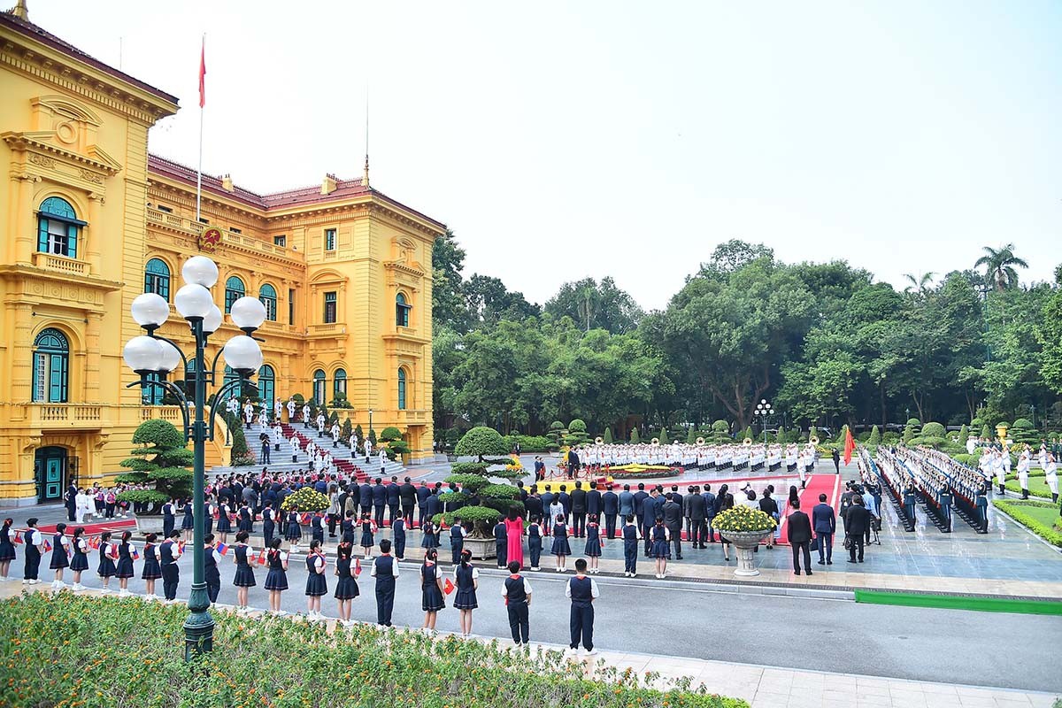 Official welcome ceremony held for Mongolian President