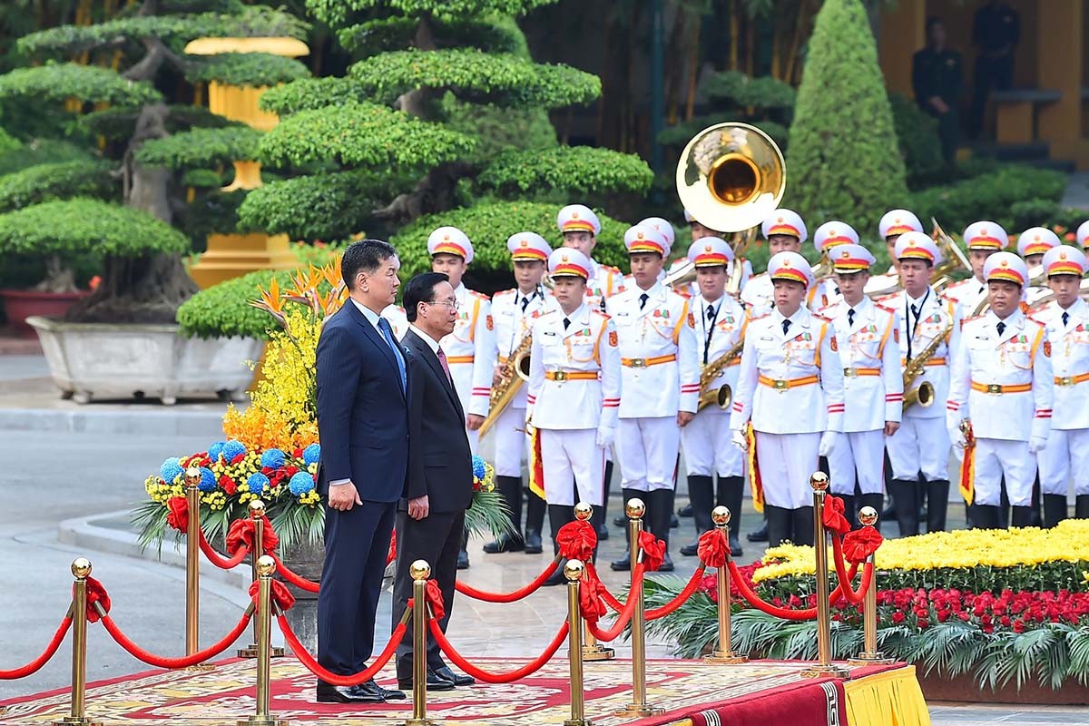 Official welcome ceremony held for Mongolian President