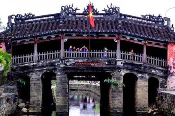 Japanese imprints representing friendly relations between Vietnam and Japan in Hoi An