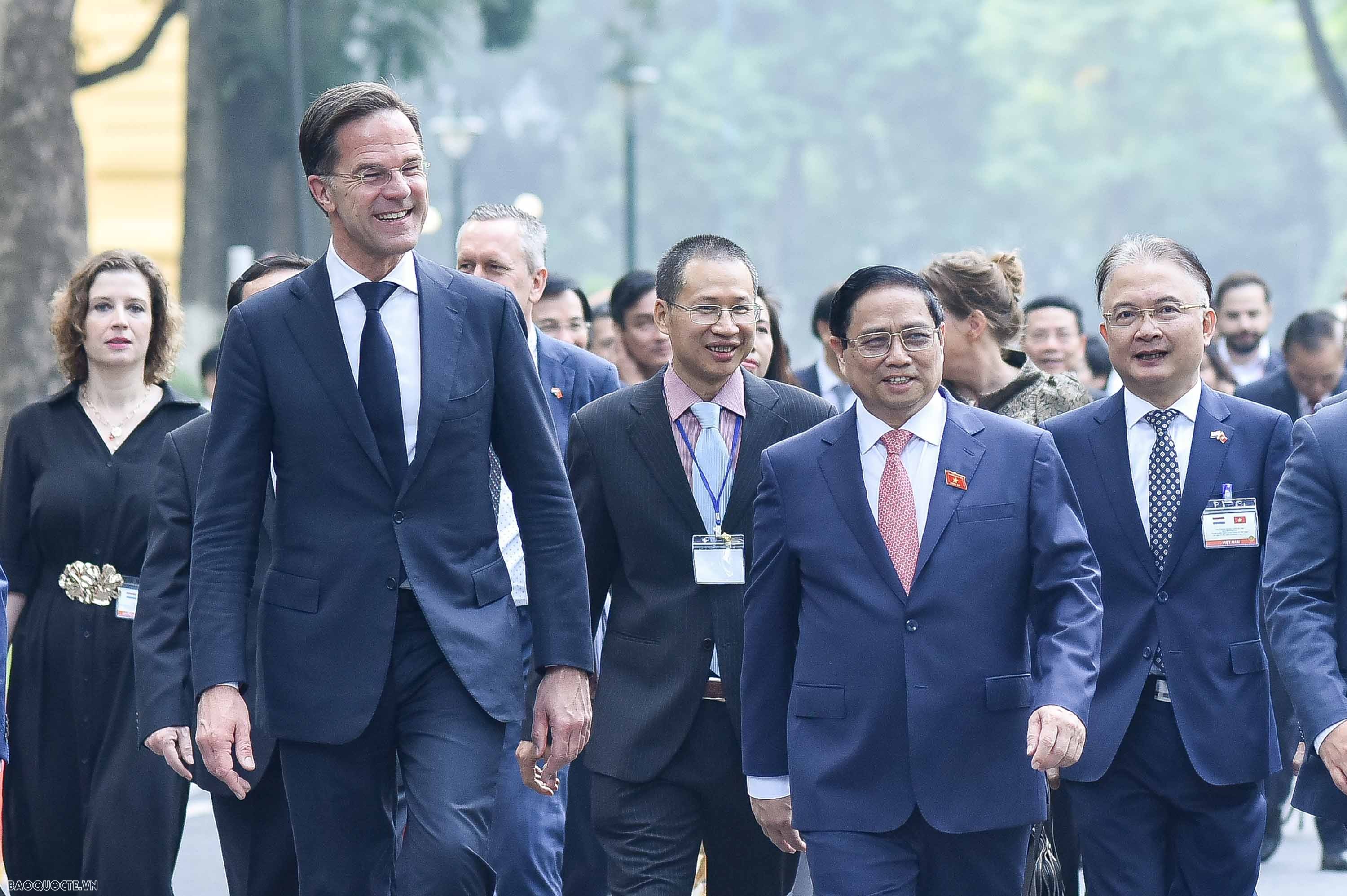 Thủ tướng Phạm Minh Chính chủ trì lễ đón chính thức Thủ tướng Hà Lan Mark Rutte