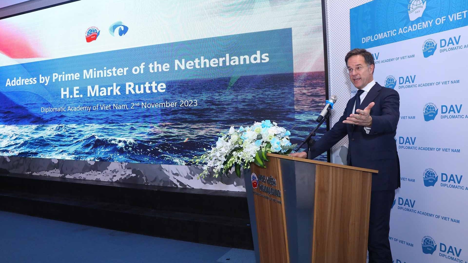 Thủ tướng Hà Lan dự Hội thảo bàn tròn ‘Luật pháp quốc tế và trật tự trên biển’