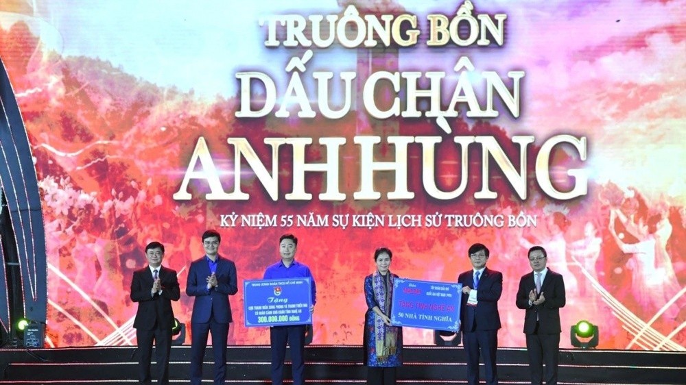 PetroVietnam tặng 50 căn nhà tình nghĩa cho các cựu thanh niên xung phong tỉnh Nghệ An
