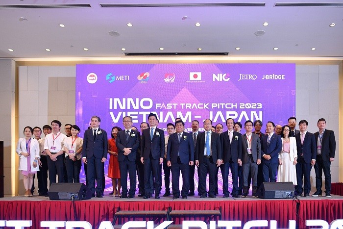 Lễ trao giải chương trình “Inno Vietnam - Japan Fast Track Pitch 2023”. (Ảnh: NL)