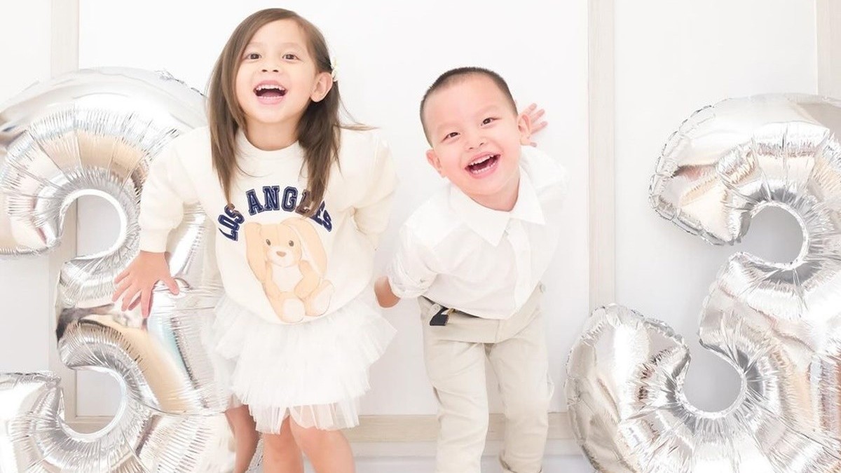 Ca sĩ Hồ Ngọc Hà tổ chức sinh nhật 3 tuổi cho hai con Lisa - Lion