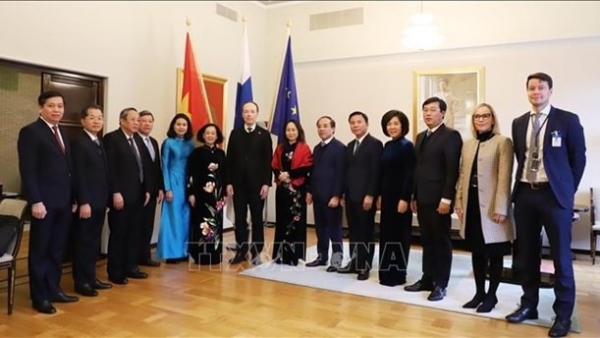 Party official pays a working visit to Finland