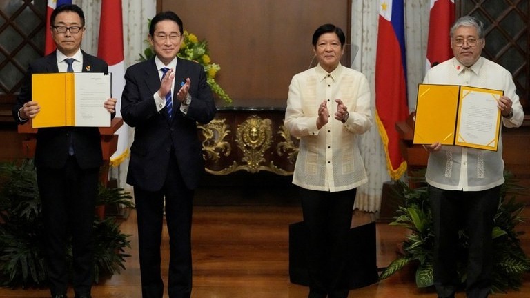 Thủ tướng Nhật Bản kêu gọi cách tiếp cận dựa trên luật lệ trong tranh chấp Biển Đông