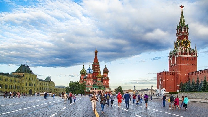 Bất chấp khó khăn và trừng phạt, kinh tế Nga sẽ tăng trưởng 2,8% trong năm 2023