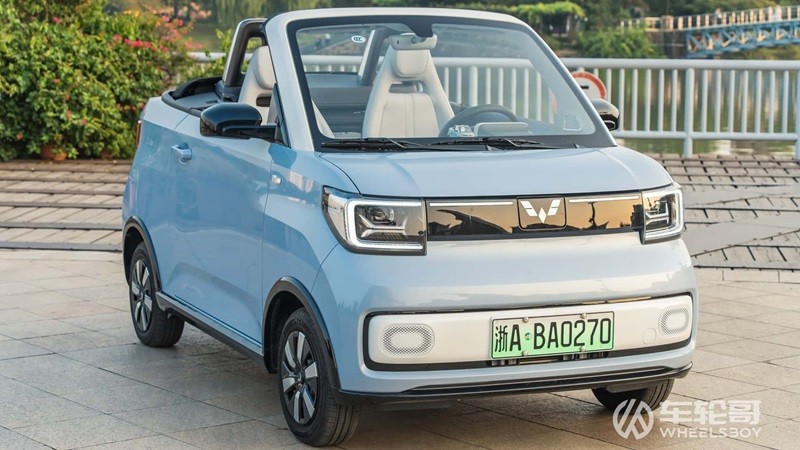 Cận cảnh Wuling Mini EV Cabrio - mẫu xe điện mui trần độc đáo của Trung Quốc