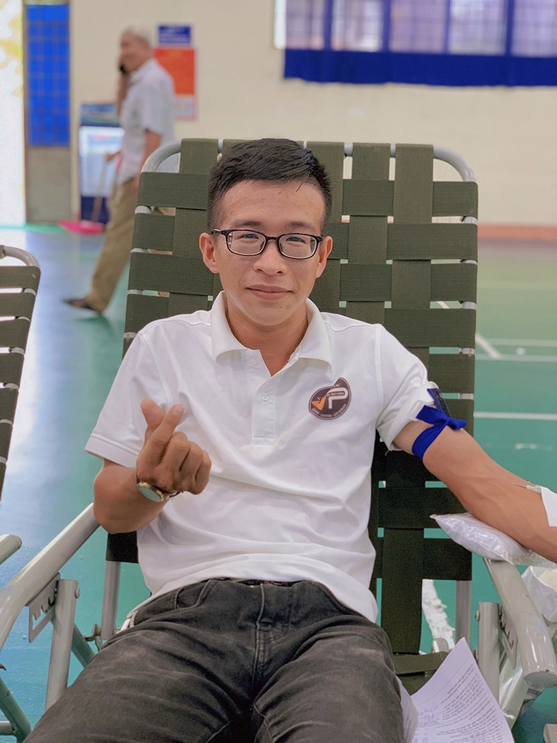 Chàng trai trẻ với 8 lần hiến máu nhân đạo.
