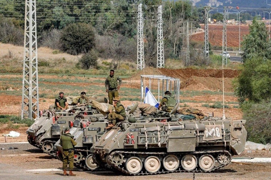 (11.07) IDF tiếp tục duy trì một phần lực lượng gần biên giới Lebanon để đáp trả các cuộc tấn công của Hezbollah vào lãnh thổ Nhà nước Do Thái. (Nguồn: AFP/Gety Images)