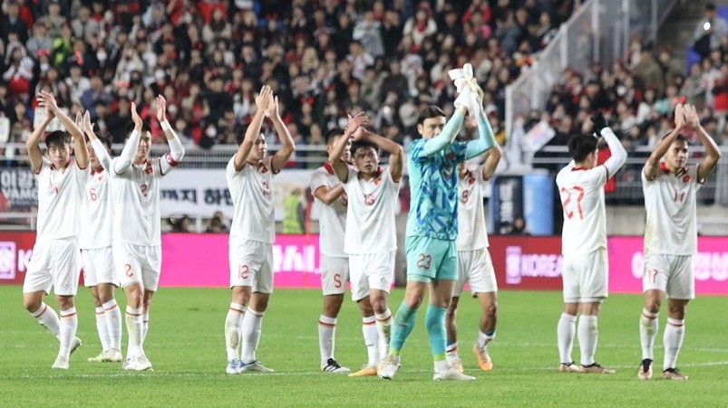 Asian Cup 2023: AFC dành lời khen đội tuyển Việt Nam và thủ môn Đặng Văn Lâm