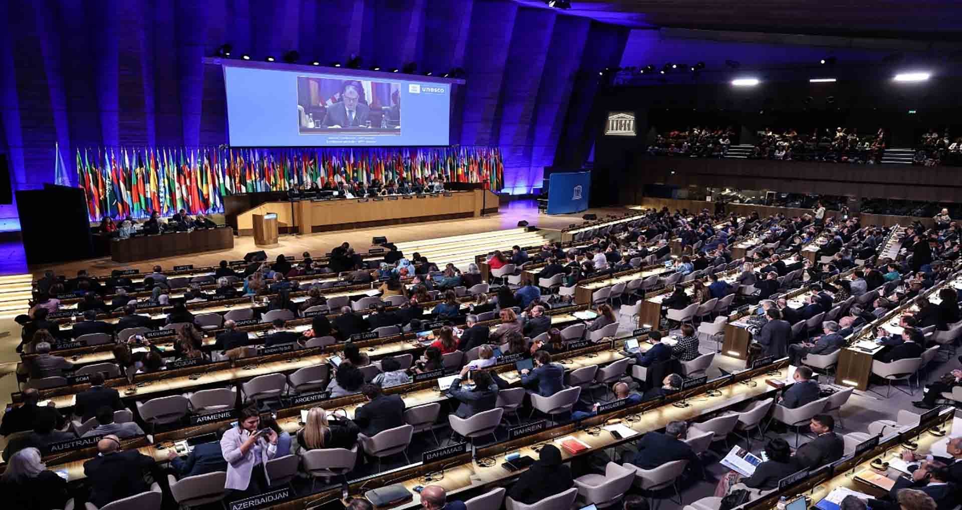 Toàn cảnh Phiên khai mạc Kỳ họp lần thứ 42 Đại hội đồng UNESCO (Nguồn: UNESCO).