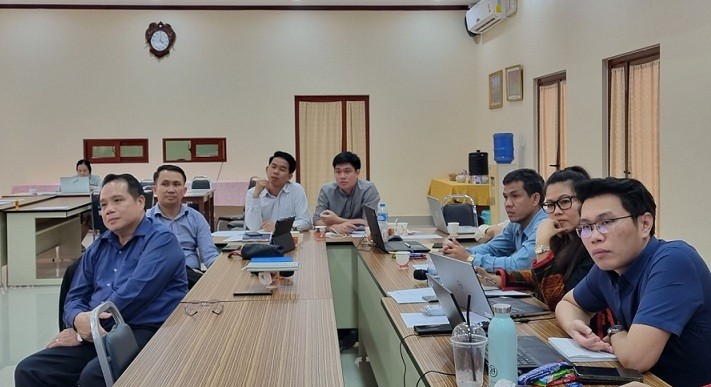 Đào tạo bồi dưỡng phương pháp nghiên cứu quan hệ quốc tế cho cán bộ Lào