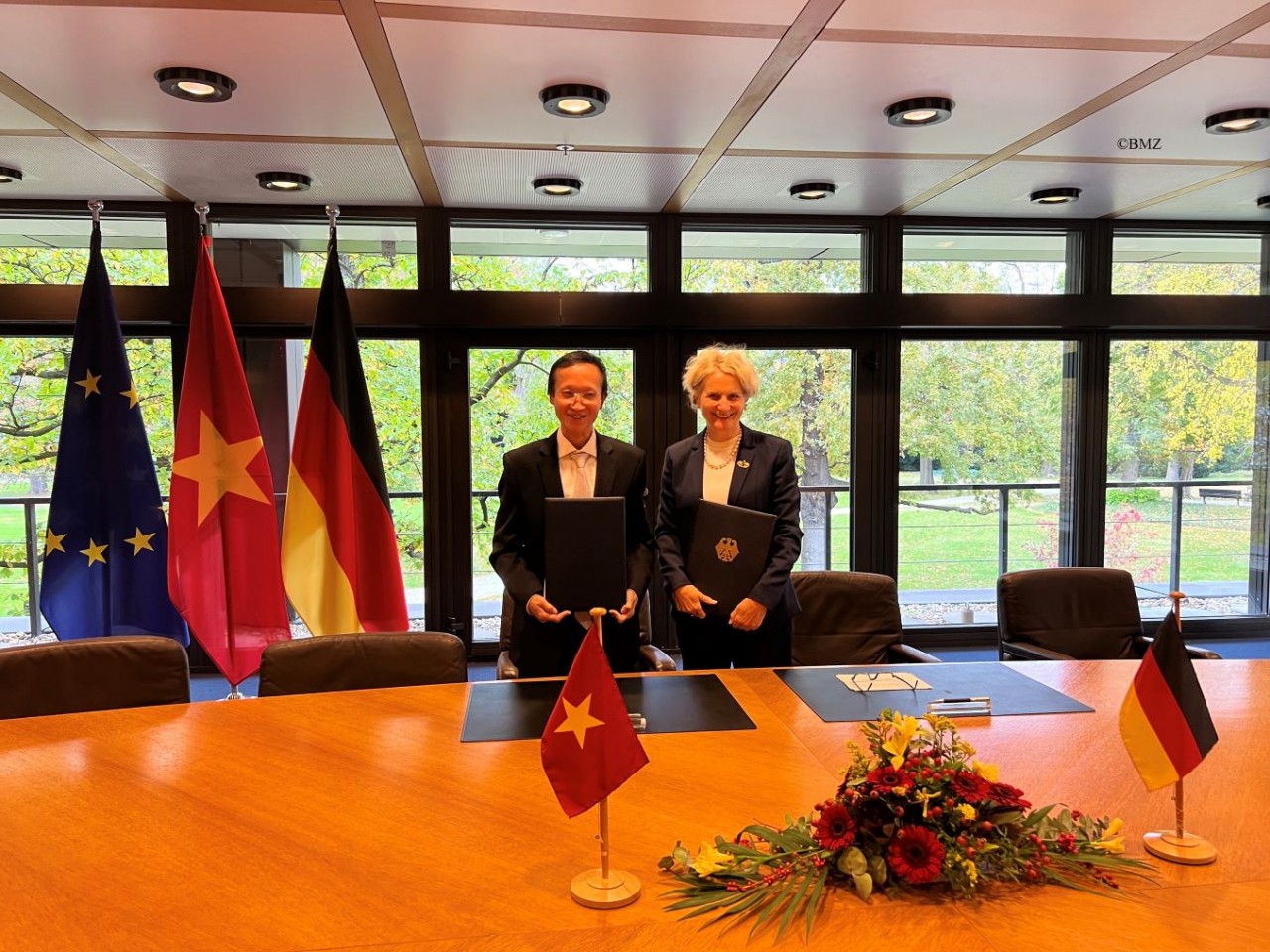 Cuộc đàm phán Chính phủ Đức-Việt về hợp tác phát triển đã diễn ra từ ngày 7-9/11 tại Bonn (Đức).