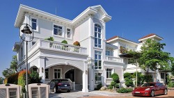 Green House Agency bán & cho thuê Chateau Villa Quận 7 giá tốt
