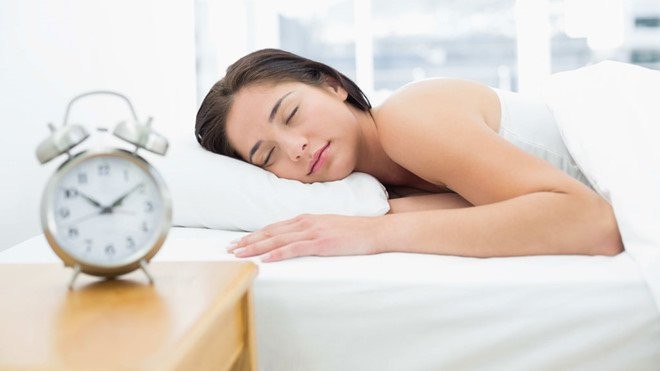 Ngủ đủ giấc hỗ trợ giảm cân. (Nguồn: Sức khỏe & Đời sống)