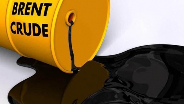Giá xăng dầu hôm nay 30/6: Tăng, giảm trái chiều
