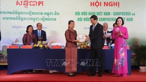 Vietnam, Cambodia promote multi-faceted collaboration