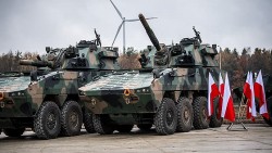 Ba Lan triển khai xe tăng K2 tới gần biên giới Belarus