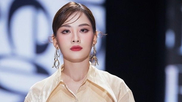 Á hậu Phương Nhi, Hoa hậu Mai Phương làm mẫu, trình diễn bộ sưu tập thời trang Thu Đông